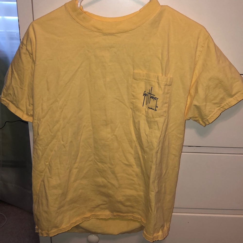 Men’s guy Harvey yellow shirt good condition